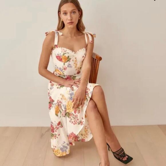 Reformation Nikita dress bouquet white floral size 4 100% viscose DR - Picture 2 of 11